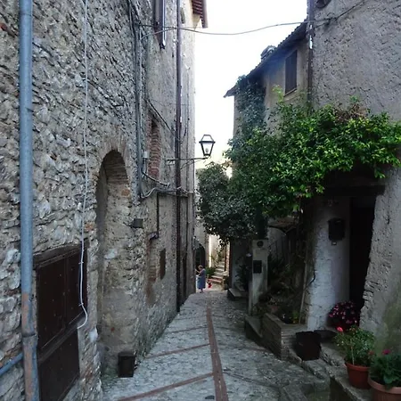 La Bottega Del Fabbro Affitto Breve Villa Contigliano Exterior photo